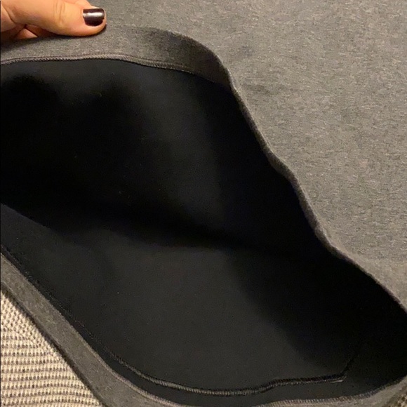 RYU Sweatshirt - Picture 9 of 9